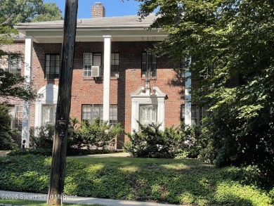 A RARE opportunity to own a well-maintained, all brick 6 family on Silver Lake Golf Course in New York - for sale on GolfHomes.com, golf home, golf lot