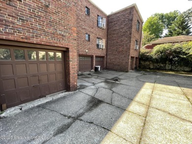 A RARE opportunity to own a well-maintained, all brick 6 family on Silver Lake Golf Course in New York - for sale on GolfHomes.com, golf home, golf lot