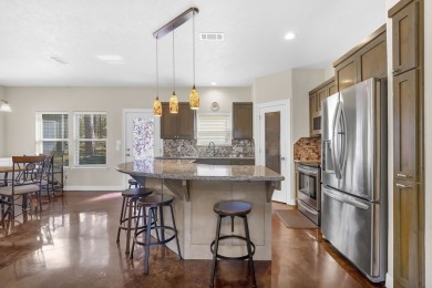This charming 2-bedroom, 2-bath custom-built home sits on a on Rayburn Country Club in Texas - for sale on GolfHomes.com, golf home, golf lot