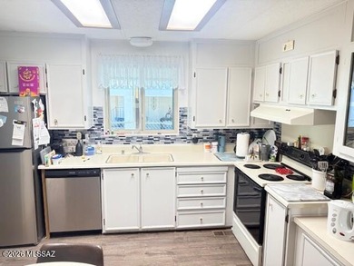 Beautiful fully furnished north facing 2 bedroom 2 bath home on Tucson Estates Golf Course in Arizona - for sale on GolfHomes.com, golf home, golf lot