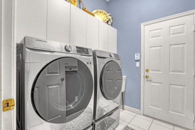 Welcome to this charming one-story home in Madison Green, Royal on The Links At Madison Green in Florida - for sale on GolfHomes.com, golf home, golf lot