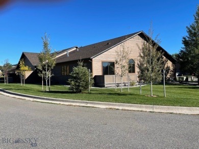Beautiful single level end unit ground floor condo in nearly new on Bridger Creek Golf Course in Montana - for sale on GolfHomes.com, golf home, golf lot
