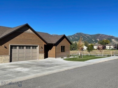 Beautiful single level end unit ground floor condo in nearly new on Bridger Creek Golf Course in Montana - for sale on GolfHomes.com, golf home, golf lot