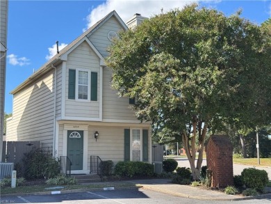 Don't miss the opportunity to own this exceptional detached on Kempsville Greens Municipal Golf Course in Virginia - for sale on GolfHomes.com, golf home, golf lot