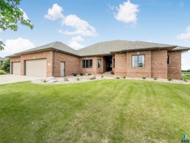 Stunning Executive Ranch Walk-Out in Prime South Sioux Falls on Bakker Crossing Golf Course in South Dakota - for sale on GolfHomes.com, golf home, golf lot