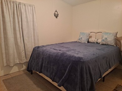 Great Location !!! Comes Fully Furnished and Move-In Ready  ! on Riverwood Golf Club in Florida - for sale on GolfHomes.com, golf home, golf lot
