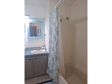 Great Location !!! Comes Fully Furnished and Move-In Ready  ! on Riverwood Golf Club in Florida - for sale on GolfHomes.com, golf home, golf lot