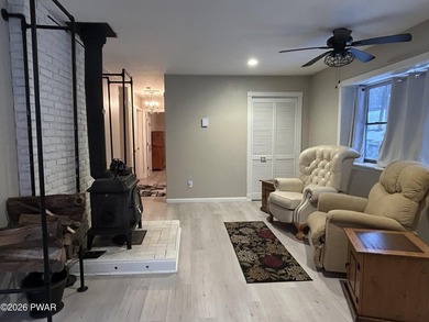 Tanglwood Lakes Community at Lake Wallenpaupack! This Modern and on Paupack Hills Golf and Country Club in Pennsylvania - for sale on GolfHomes.com, golf home, golf lot