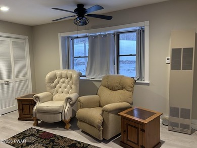 Tanglwood Lakes Community at Lake Wallenpaupack! This Modern and on Paupack Hills Golf and Country Club in Pennsylvania - for sale on GolfHomes.com, golf home, golf lot