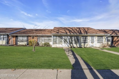 This popular Baronet is in move in condition. Situated one block on Greenbriar Woodlands in New Jersey - for sale on GolfHomes.com, golf home, golf lot