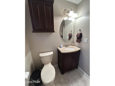 Tanglwood Lakes Community at Lake Wallenpaupack! This Modern and on Paupack Hills Golf and Country Club in Pennsylvania - for sale on GolfHomes.com, golf home, golf lot