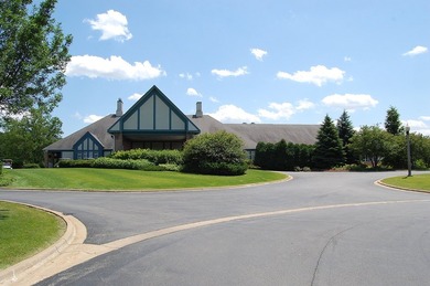 Incredible opportunity in rarely available and highly sought on Ruffled Feathers Golf Club in Illinois - for sale on GolfHomes.com, golf home, golf lot