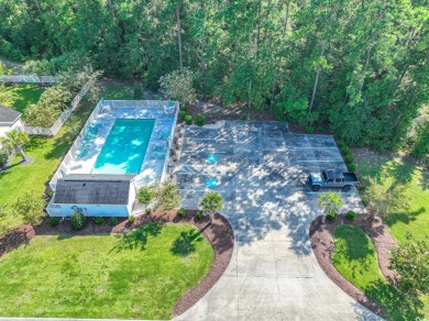 Welcome to this charming three-bedroom, two-bath home, perfectly on Arrowhead Country Club in South Carolina - for sale on GolfHomes.com, golf home, golf lot