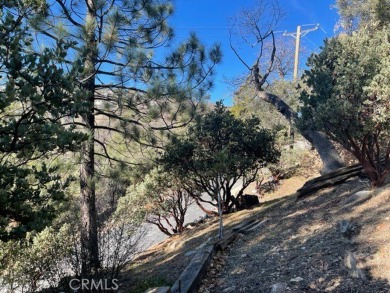 A unique gentle sloping large parcel in prestigious Lake on Lake Arrowhead Country Club in California - for sale on GolfHomes.com, golf home, golf lot