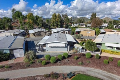 Welcome to your own slice of paradise in the highly desirable on Hemet West Mobile Estates in California - for sale on GolfHomes.com, golf home, golf lot