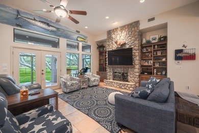 Set along Hole 8 of The Rockport Country Club Golf Course, this on Rockport Country Club in Texas - for sale on GolfHomes.com, golf home, golf lot