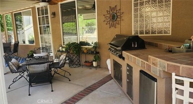 Pour yourself your favorite beverage and set back and enjoy the on Sun Lakes Country Club in California - for sale on GolfHomes.com, golf home, golf lot