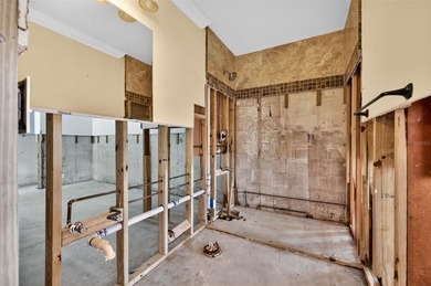 Welcome to 783 Placido Way NE, located in the highly desirable on The Renaisssance Vinoy Golf Club in Florida - for sale on GolfHomes.com, golf home, golf lot