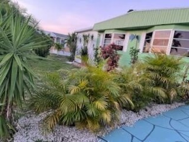 Move in and enjoy all that Spanish Lakes has to offer.  Lot rent on Spanish Lakes I in Florida - for sale on GolfHomes.com, golf home, golf lot