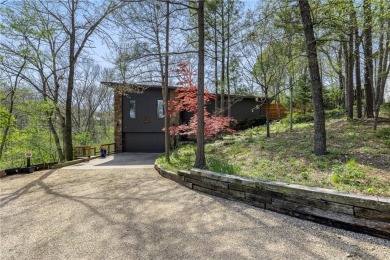 Welcome to your dream home in the heart of Bella Vista! This on Bella Vista Country Club - Berksdale in Arkansas - for sale on GolfHomes.com, golf home, golf lot