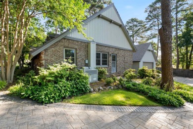 Located just steps from Pleasant Valley Country Club, tennis on Pleasant Valley Country Club in Arkansas - for sale on GolfHomes.com, golf home, golf lot