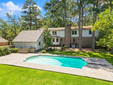 Located just steps from Pleasant Valley Country Club, tennis on Pleasant Valley Country Club in Arkansas - for sale on GolfHomes.com, golf home, golf lot