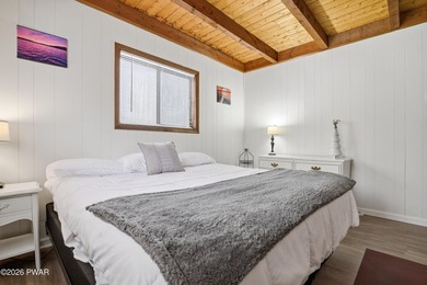 Welcome to this charming 4-bedroom, 2-bath chalet in The Hideout on The Hideout Golf in Pennsylvania - for sale on GolfHomes.com, golf home, golf lot