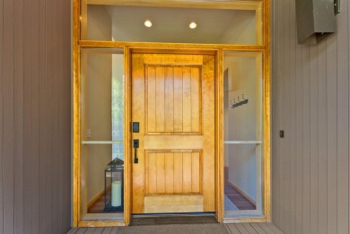 Welcome to GM 419 where beauty and tranquility await. In 2022 on Black Butte Ranch Golf Club Glaze Meadow in Oregon - for sale on GolfHomes.com, golf home, golf lot