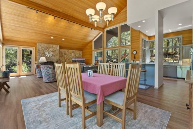 Welcome to GM 419 where beauty and tranquility await. In 2022 on Black Butte Ranch Golf Club Glaze Meadow in Oregon - for sale on GolfHomes.com, golf home, golf lot