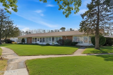 Charming, updated and freshly painted Greenbriar 2-bed attached on Leisure Village East in New Jersey - for sale on GolfHomes.com, golf home, golf lot