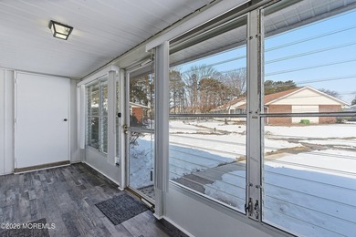 Charming, updated and freshly painted Greenbriar 2-bed attached on Leisure Village East in New Jersey - for sale on GolfHomes.com, golf home, golf lot