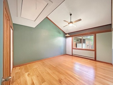 This cozy bright home is located in Graeagle Meadows with views on Graeagle Meadows Golf Course in California - for sale on GolfHomes.com, golf home, golf lot