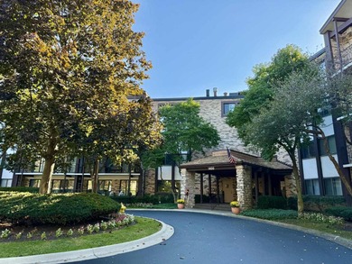 Experience refined living in this beautifully updated 2-bedroom on Old Orchard Country Club in Illinois - for sale on GolfHomes.com, golf home, golf lot