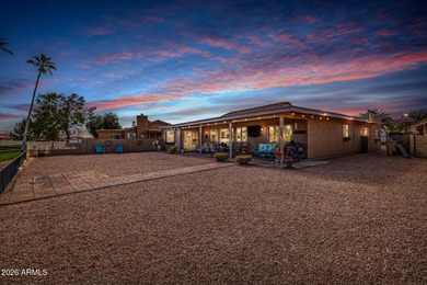 Peaceful and Serene Lakefront Home.This, 3 bed, 2 bath,home has on Cottonwood Country Club in Arizona - for sale on GolfHomes.com, golf home, golf lot