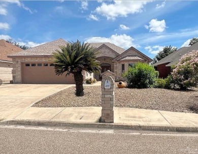 FULLY FURNISHED AND GOLF CART INCLUDED.  2 BR 2 Bath home in on Palacio Real at Monte Cristo in Texas - for sale on GolfHomes.com, golf home, golf lot