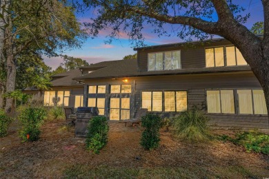 Welcome to this exceptional 3-bedroom, 3-bathroom villa in the on Pawleys Plantation Golf and Country Club in South Carolina - for sale on GolfHomes.com, golf home, golf lot