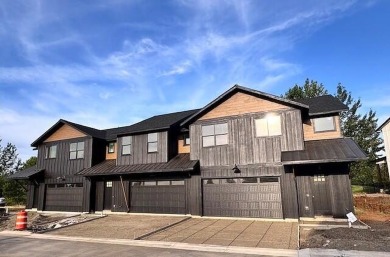 Summer interest rate special, call agent for more details! Call on  in Oregon - for sale on GolfHomes.com, golf home, golf lot