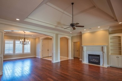 Patricia Island Estates, Grove, OK Home on 1 Acre Lot    What an on Patricia Island Golf Club in Oklahoma - for sale on GolfHomes.com, golf home, golf lot