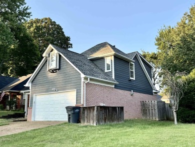 Mint condition, amazing, Well Maintained Home, *Seeing is on Stonebridge Golf Club in Tennessee - for sale on GolfHomes.com, golf home, golf lot