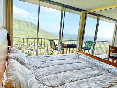 This is a true Penthouse located on the 20th floor with no units on Makaha Valley Country Club in Hawaii - for sale on GolfHomes.com, golf home, golf lot