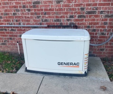 Patricia Island Estates, Grove, OK Home on 1 Acre Lot    What an on Patricia Island Golf Club in Oklahoma - for sale on GolfHomes.com, golf home, golf lot