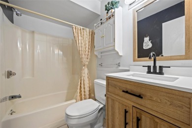 TURNKEY 2 BEDROOM, 2 BATH CONDO IN THE LAKEFRONT COMMUNITY OF on Kingsway Country Club in Florida - for sale on GolfHomes.com, golf home, golf lot