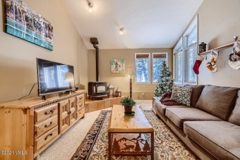 Just reduced $49,000! Wonderful location on resident friendly on Eagle Vail Golf Course in Colorado - for sale on GolfHomes.com, golf home, golf lot