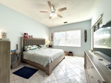 Exceptional Opportunity - Priced 10% Below Recent Sales! 3 bed on Aberdeen Golf and Country Club in Florida - for sale on GolfHomes.com, golf home, golf lot