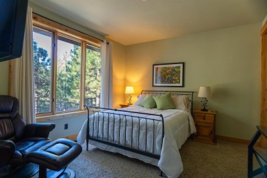 Stunning Mountain Retreat in Grizzly Ranch with exceptional on Grizzly Ranch Golf Club in California - for sale on GolfHomes.com, golf home, golf lot