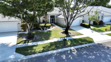 Exceptional Opportunity - Priced 10% Below Recent Sales! 3 bed on Aberdeen Golf and Country Club in Florida - for sale on GolfHomes.com, golf home, golf lot