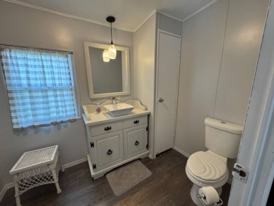 If you're looking for that special home in the Central Florida on Lake Henry Golf Club in Florida - for sale on GolfHomes.com, golf home, golf lot