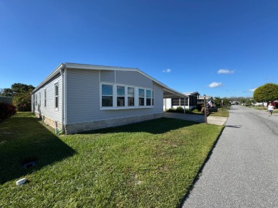If you're looking for that special home in the Central Florida on Lake Henry Golf Club in Florida - for sale on GolfHomes.com, golf home, golf lot