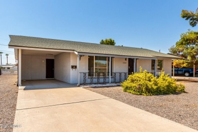 Charming single-level home in the sought-after Sun City! on Sun City North Golf Course in Arizona - for sale on GolfHomes.com, golf home, golf lot