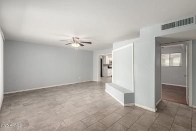Charming single-level home in the sought-after Sun City! on Sun City North Golf Course in Arizona - for sale on GolfHomes.com, golf home, golf lot